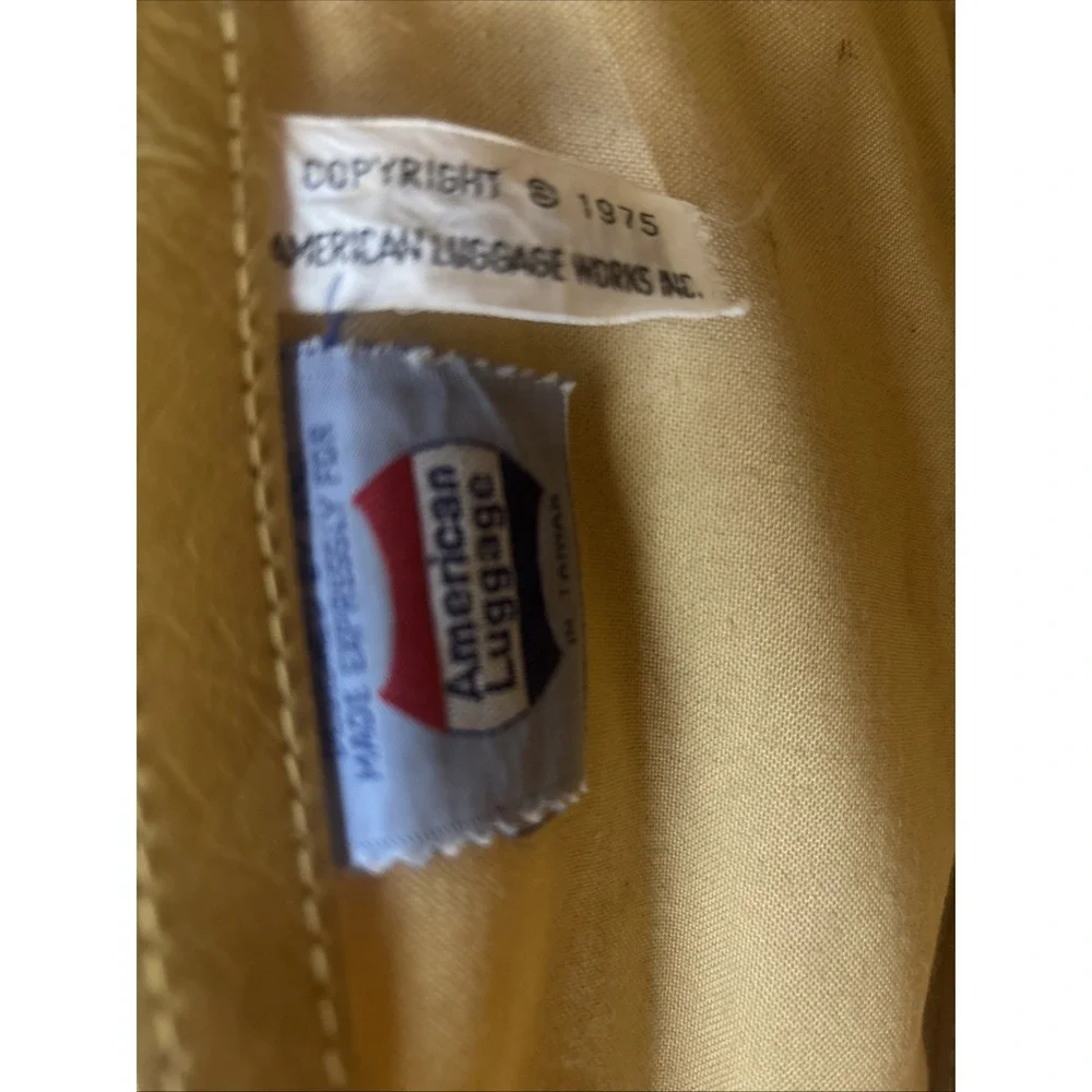 Vintage American Tourister Escort Carry On Tote Overnight Bag Luggage Yellow 14